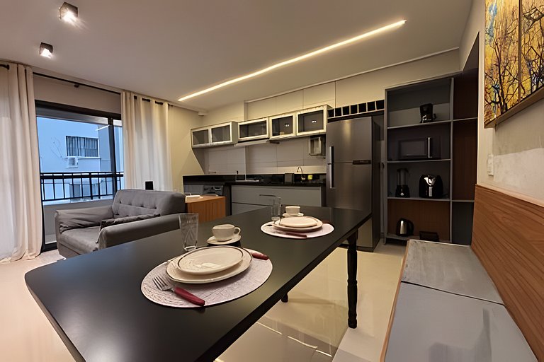 Flat Alto Padrão Cozinha Completa com Varanda - RTM70