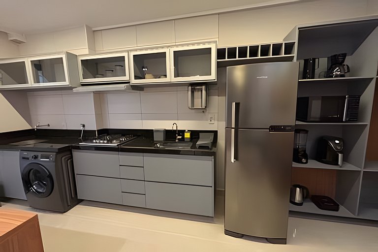 Flat Alto Padrão Cozinha Completa com Varanda - RTM70