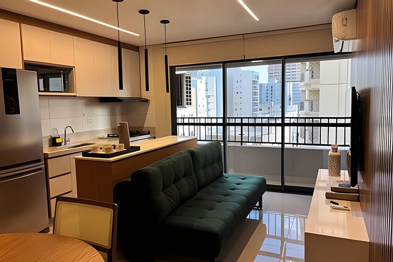 RTM15 - 2Q Garagem Ar-condicionado Total com Varanda