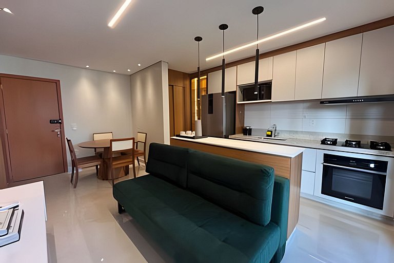 RTM15 - 2Q Garagem Ar-condicionado Total com Varanda