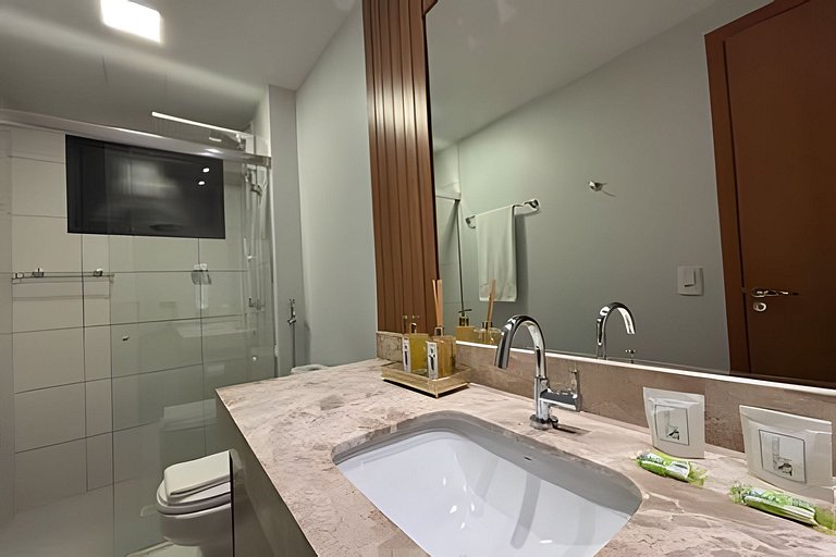 RTM15 - 2Q Garagem Ar-condicionado Total com Varanda