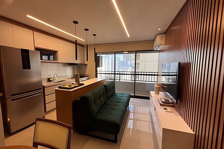 RTM15 - 2Q Garagem Ar-condicionado Total com Varanda