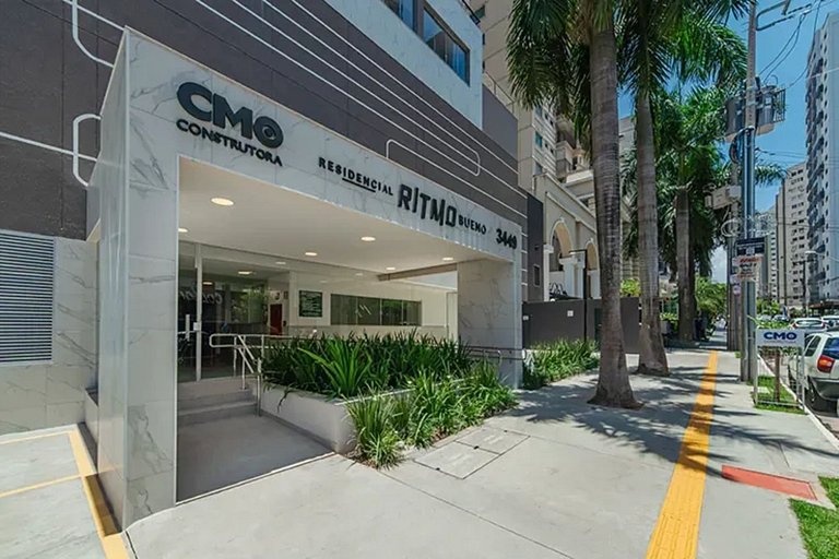 RTM12 - Studio Cama SuperKing Cozinha Completa e Varanda