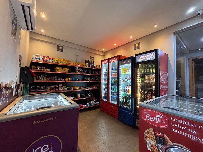 Flat Próx Órion Cozinha Completa com Varanda - LUX26