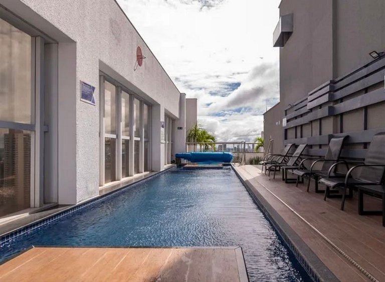Flat Próx Órion Cozinha Completa com Varanda - LUX26