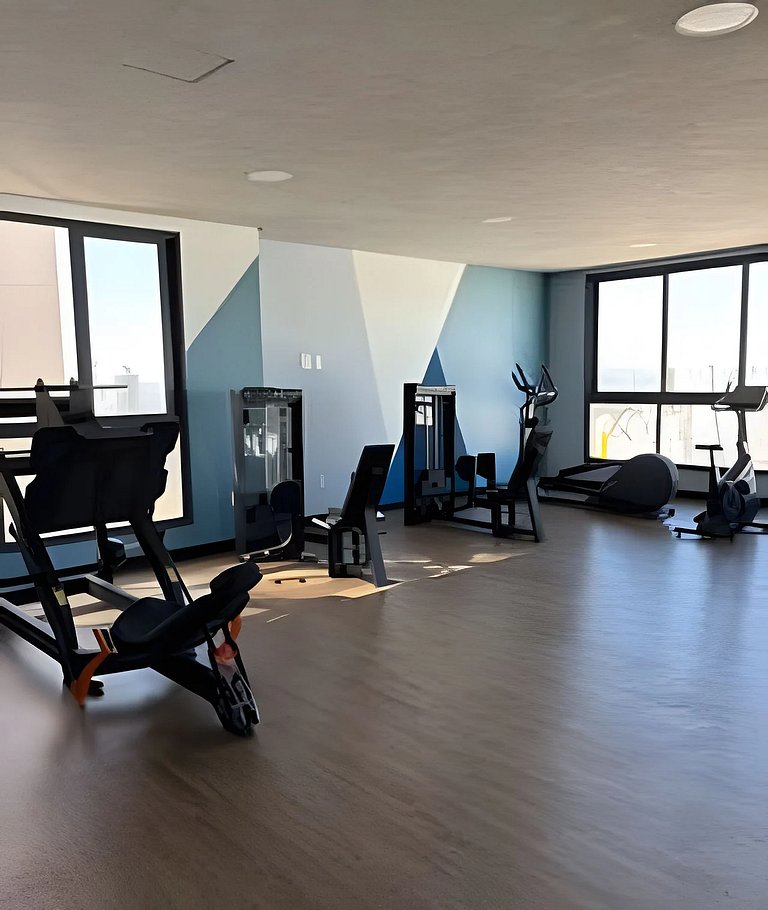 RTM12 - Studio Cama SuperKing Cozinha Completa e Varanda