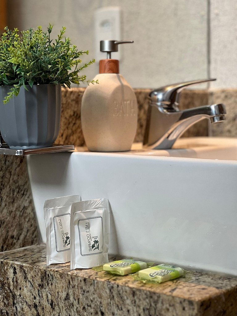 SUN30 - Flat Praça do Sol Cama Superking e Cozinha