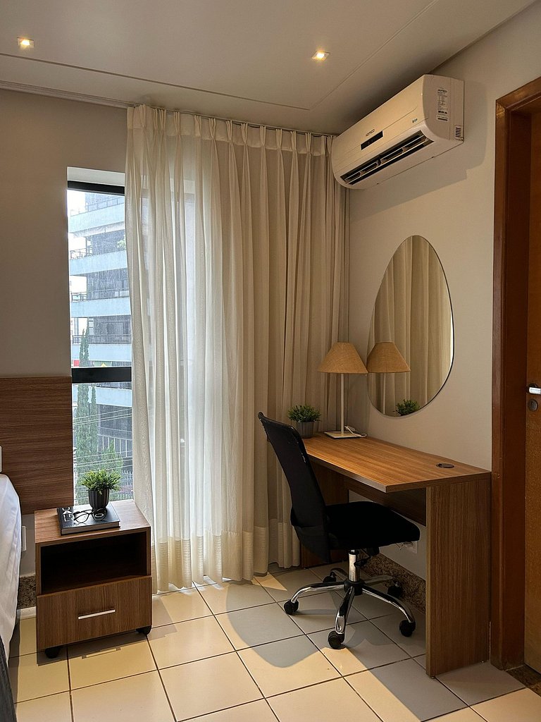 SUN30 - Flat Praça do Sol Cama Superking e Cozinha