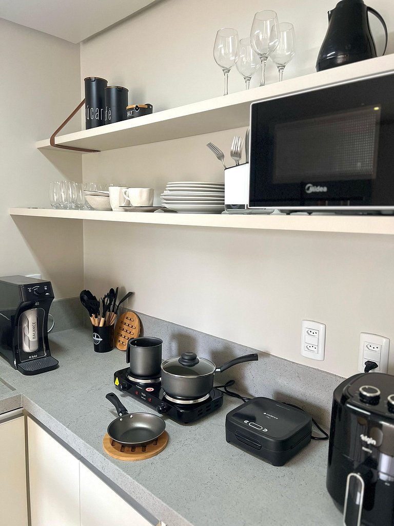 SUN30 - Flat Praça do Sol Cama Superking e Cozinha