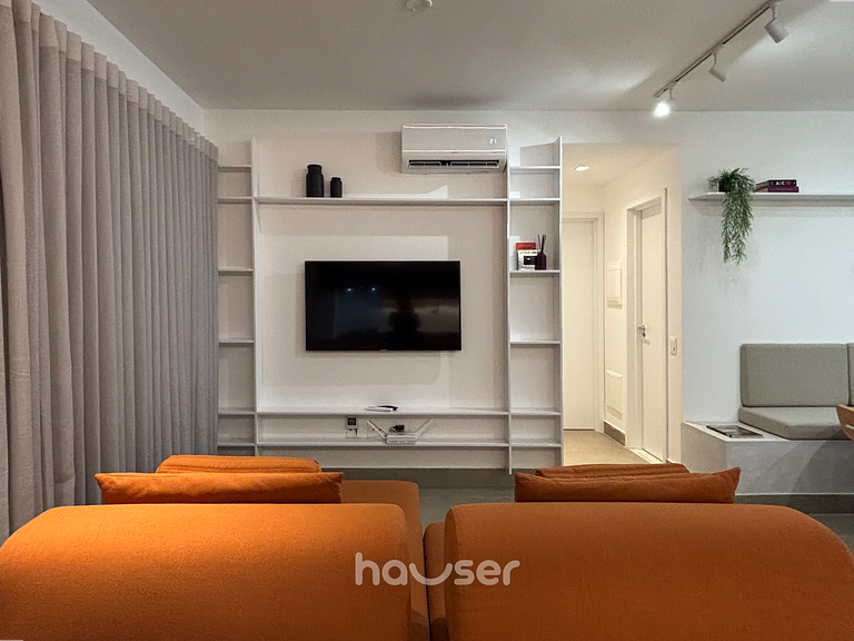 IDV80 - 2Q Garagem Ar-condicionado Total com Varanda