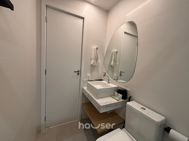 IDV80 - 2Q Garagem Ar-condicionado Total com Varanda