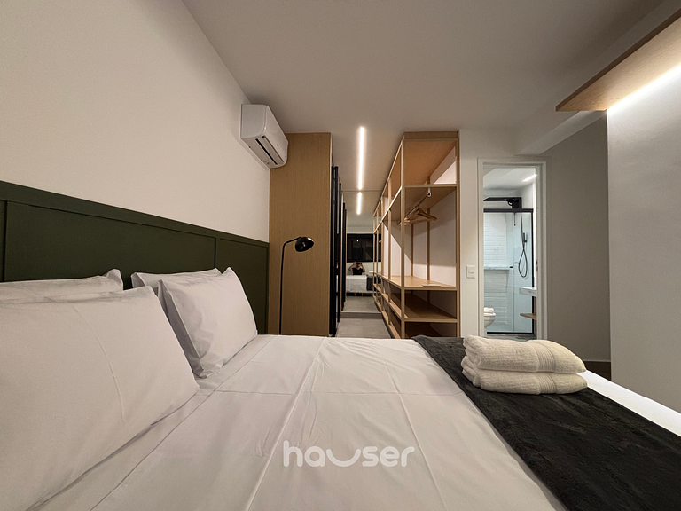 IDV80 - 2Q Garagem Ar-condicionado Total com Varanda