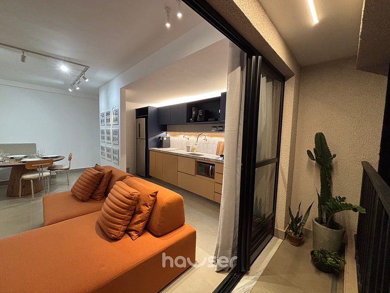 IDV80 - 2Q Garagem Ar-condicionado Total com Varanda